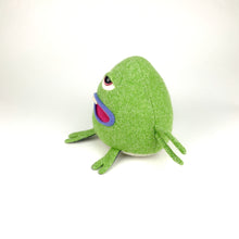 Load image into Gallery viewer, Crinkle the plush alien my friend monster™
